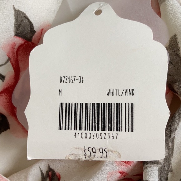 Altar’d State Floral Romper Medium - Picture 10 of 12